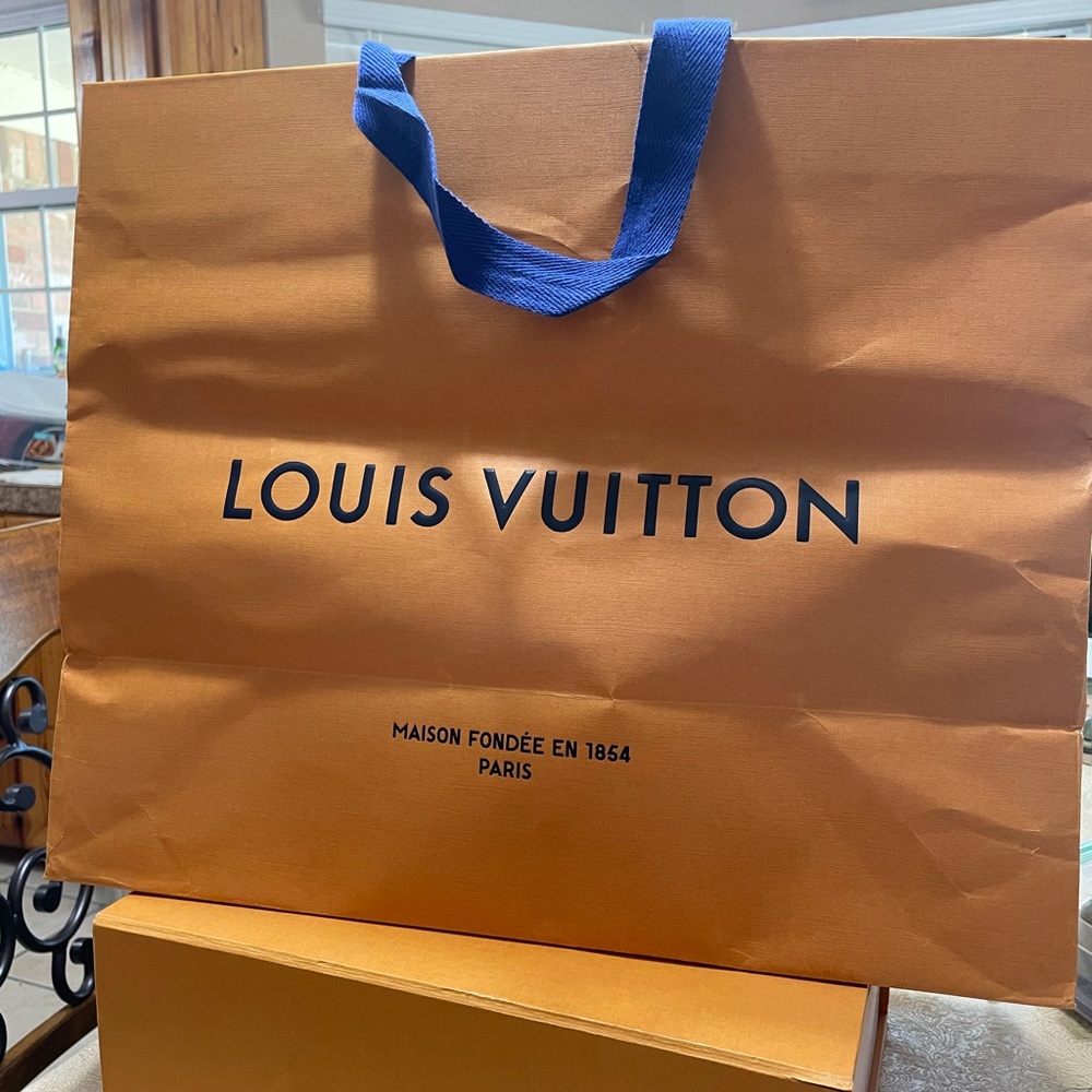 LV Shopper-Box-Dust Bag Empty - Picture 9 of 12